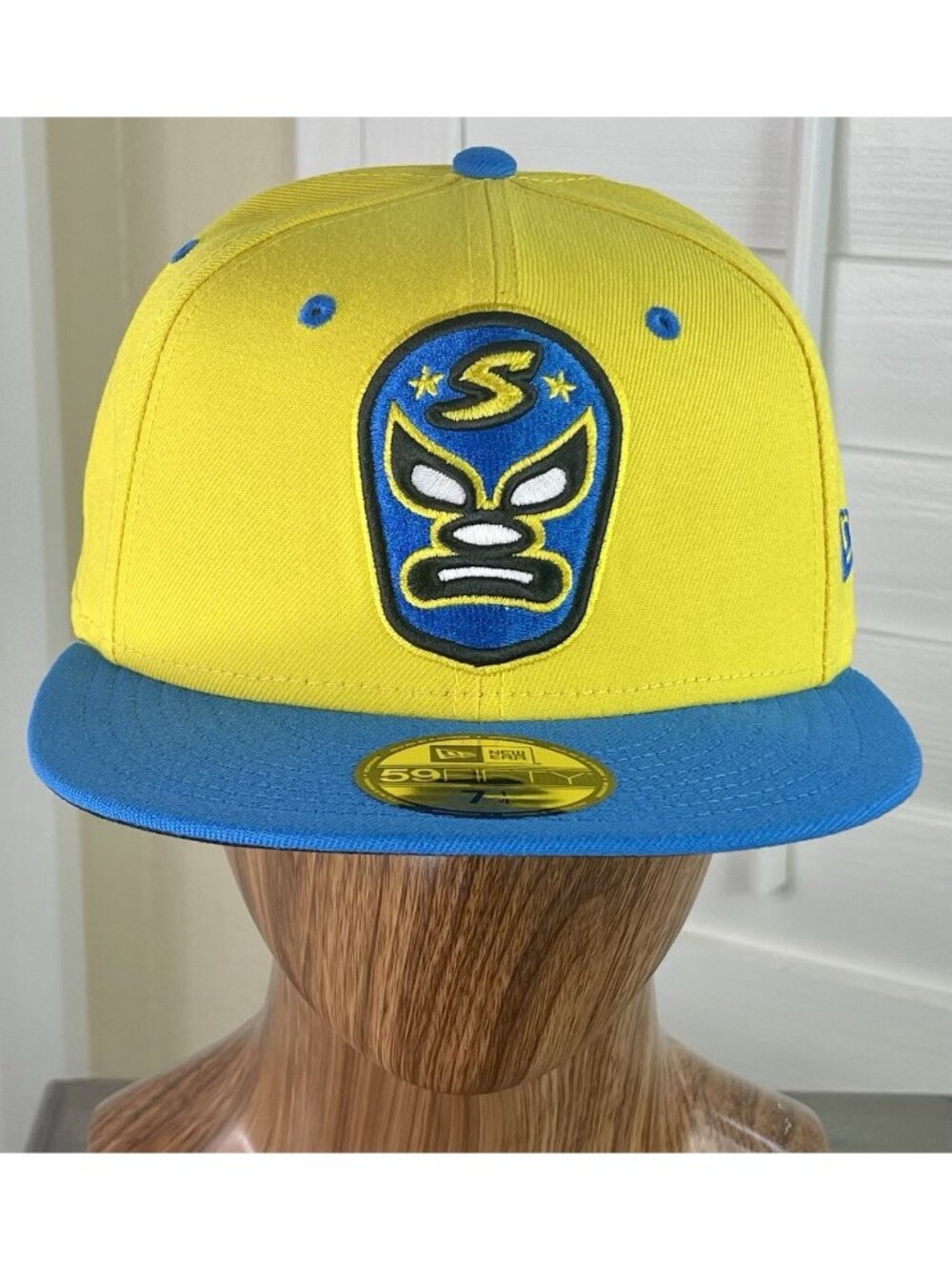 New Era 59Fifty MiLB Sacramento River Cats ‘Dorados/Luchador’ Fitted Hat 7 1/4